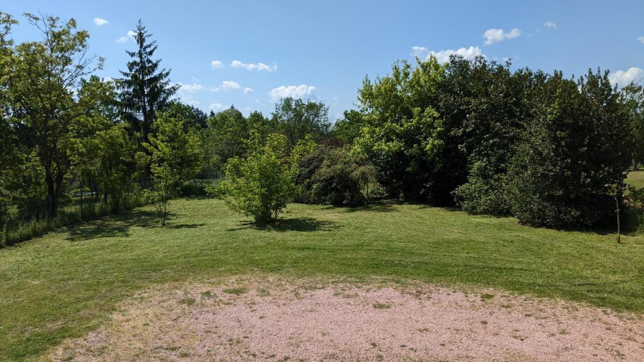 Les Vignes Pierre Villa Mornay-sur-Allier Eksteriør billede